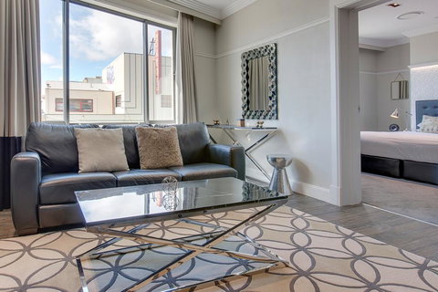 Head For The Hills At Charming Mountain Apartment - Accommodation Cairns 2