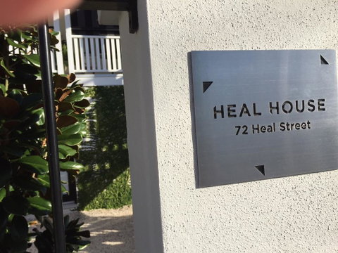 Heal House - Accommodation Cairns 1