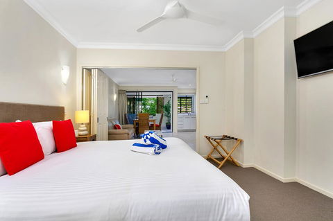 Heritage Private Apartments - Accommodation Cairns 3