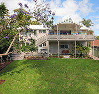HILLTOP HAVEN in MOLLYMOOK - Accommodation Cairns