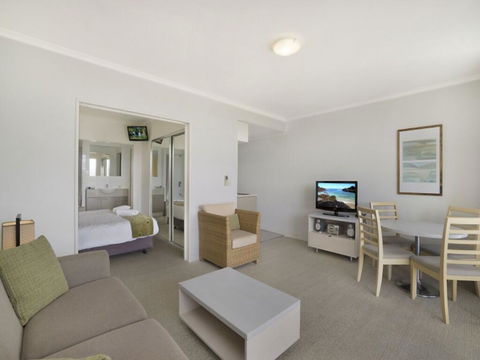 Hinterland Luxury - 1 Bedroom Hinterland View Apt - Accommodation Cairns 3