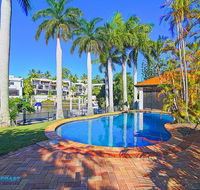 Holiday Home Coveside  Sanctuary Cove - Accommodation Cairns