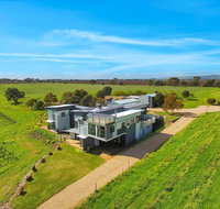 Hotel California Road at Inkwell Wines - Accommodation Cairns