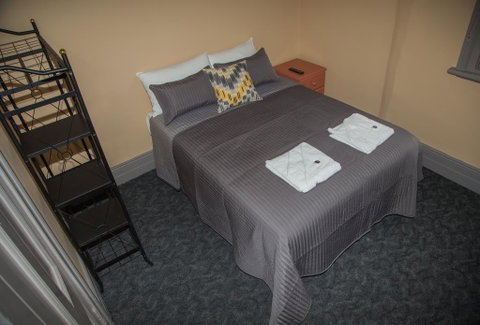 Hotel Cessnock - Accommodation Cairns 0
