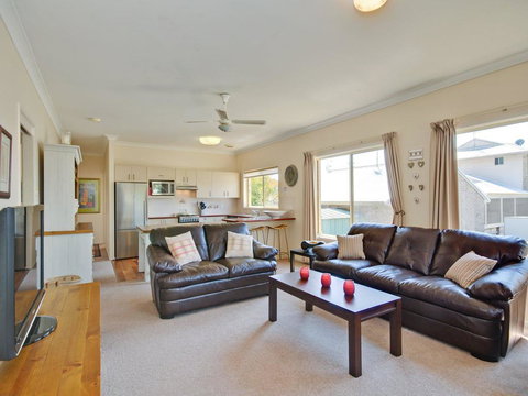 Just 4 Fun - Accommodation Cairns 0