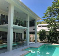 Kallista Ocean Edge Estate Palm Cove 5 min to the beach and restaurants - Accommodation Cairns