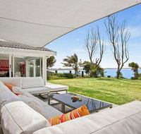 Karelda - absolute waterfront pet friendly property - Accommodation Cairns