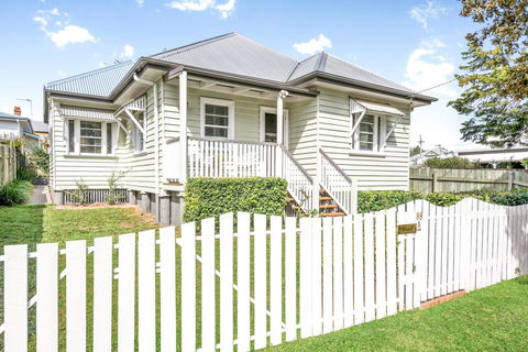 Keeler Cottage - Accommodation Cairns 3