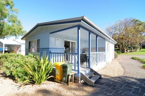 Kendalls Beach Holiday Park - Accommodation Cairns 0