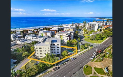 Kings Beach Retreat - Accommodation Cairns 1
