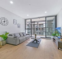 KOZYGURU ZETLAND COSY 3 BEDROOM APT EAST VILLAGE NZE906-1413 - Accommodation Cairns