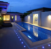 Kraimorie Large family beach house with pool superb water views pool and games room - Accommodation Cairns