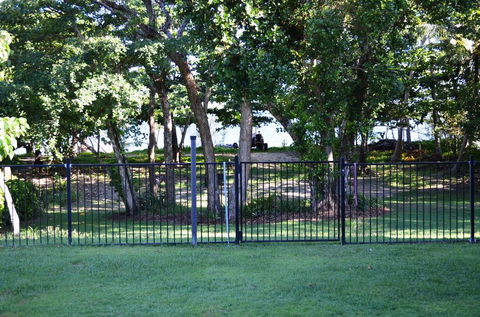 Kurrimine Beach Huts - Accommodation Cairns 0
