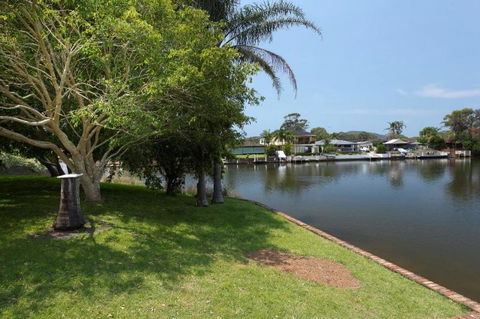 LAKE HOUSE ON ELOUERA - Accommodation Cairns 0