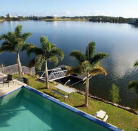 Lakehouse Family Oasis by Getastay - Accommodation Cairns