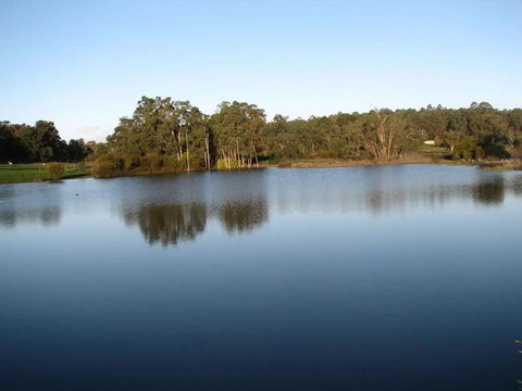 Lakeview Lodge - Accommodation Cairns 1
