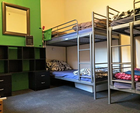 Landing Pads Brunswick - Accommodation Cairns 1