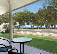 Large family waterfront home with room for a boat - Welsby Pde Bongaree - Accommodation Cairns