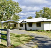 Lazyu - Accommodation Cairns
