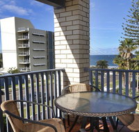 Levuka Unit 11 14 Moreton Pde Kings Beach - Accommodation Cairns