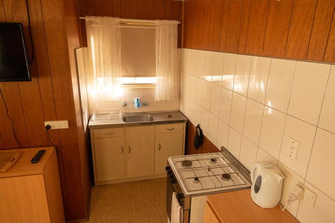 Limestone Cottage - Accommodation Cairns 3