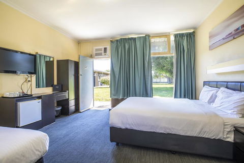 Links Hotel - Accommodation Cairns 3