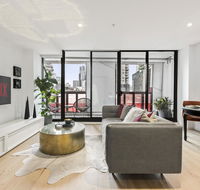 Luxuria Apartments - Manhattan - Accommodation Cairns
