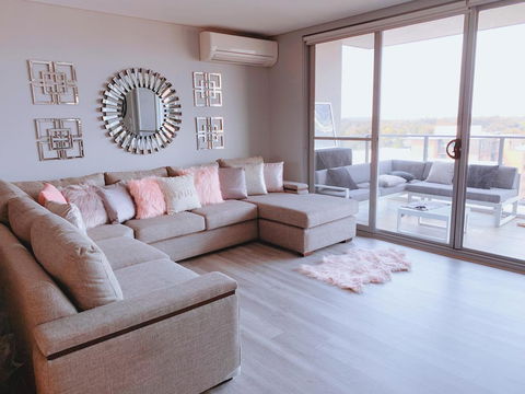 Luxury Apartment With Views - Accommodation Cairns 1
