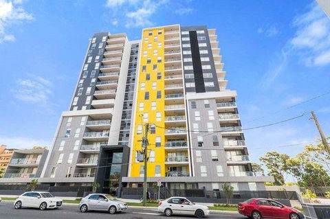 Luxury Apartment With Views - Accommodation Cairns 0