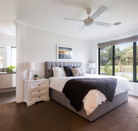 Luxury Escape in Ocean Grove - Accommodation Cairns
