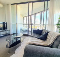 Luxury Level 2-bed 2-bath City View Apt in Olympic Park - Accommodation Cairns