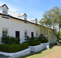 Lythgo's Row Colonial Cottages - Accommodation Cairns