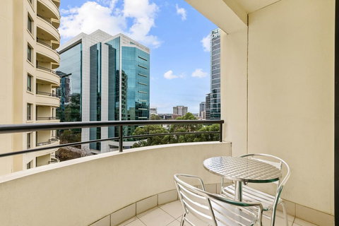 Mantra Parramatta - Accommodation Cairns 1