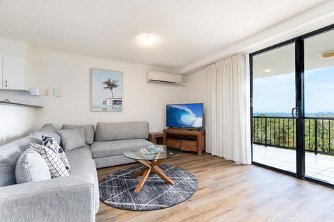 Marcoola Beach Resort - Accommodation Cairns 1