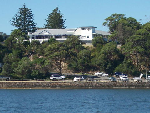 Marlo Hotel - Accommodation Cairns 0