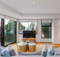 Melbourne Holiday Apartments Williamstown - Accommodation Cairns