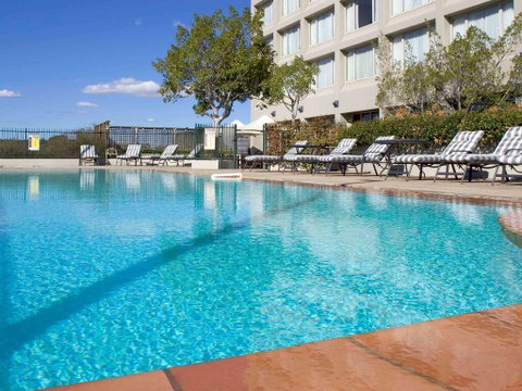 Mercure Sydney Parramatta - Accommodation Cairns 3