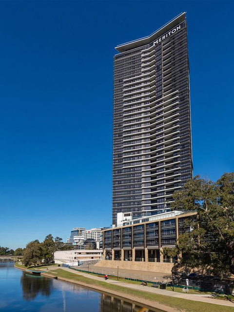 Meriton Suites Church Street, Parramatta - Accommodation Cairns 3