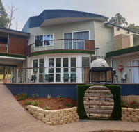 Merry Mary - Accommodation Cairns