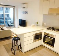 MH003 Sea View Apartment - Accommodation Cairns
