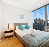 MH018  Convenience  Comfy Apt near Southern Cross - Accommodation Cairns