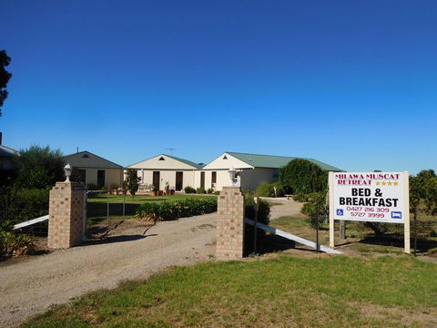 Milawa Muscat Retreat B&B - Accommodation Cairns 0