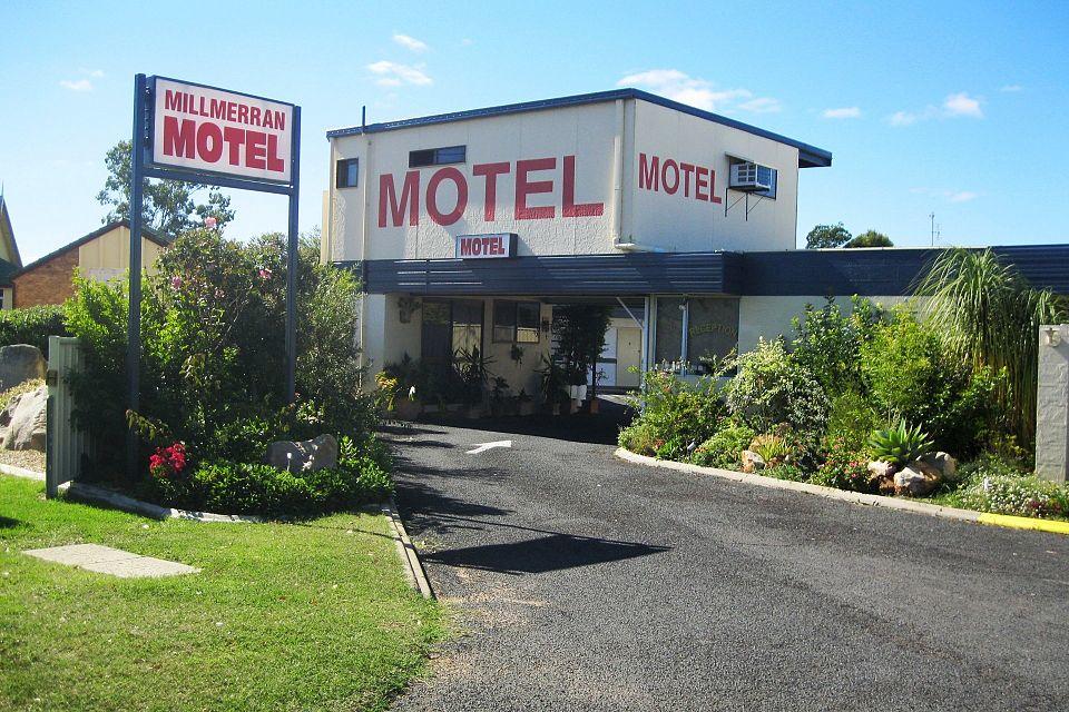 Cypress Gardens QLD Accommodation Cairns