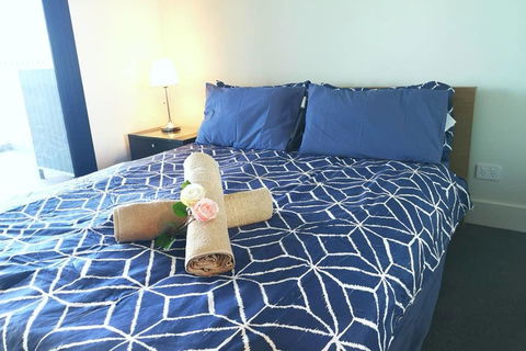 Modern Apartment+office W Parking @ Olympic Park - Accommodation Cairns 3