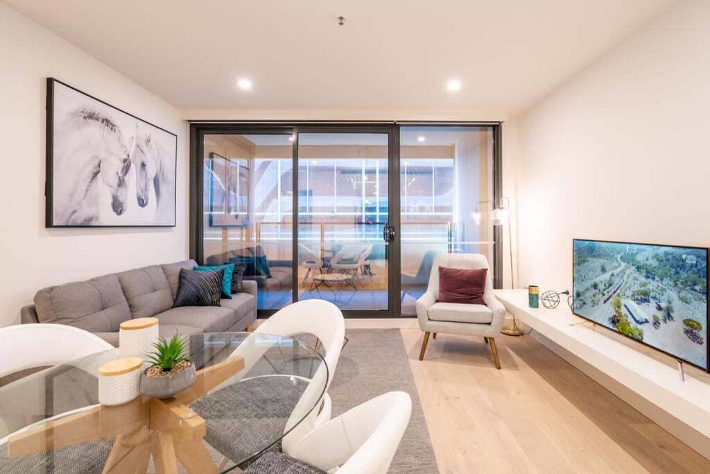 Melbourne VIC Accommodation Cairns