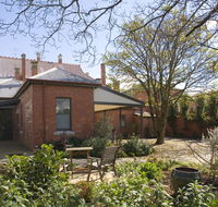 Mollisons - Accommodation Cairns