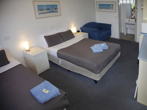 Moody's Motel - Accommodation Cairns 3