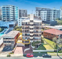 Moreton Towers Unit 1 25 Moreton Pde Kings Beach - Accommodation Cairns