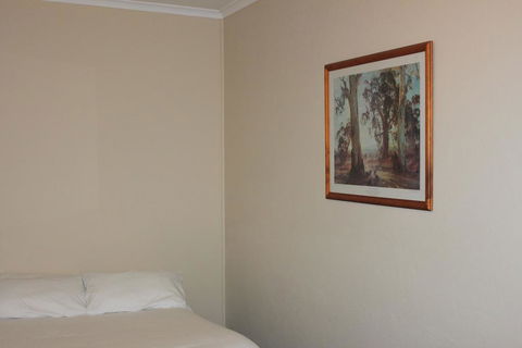 Mt Gambier International - Accommodation Cairns 3