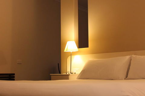 Mt Gambier International - Accommodation Cairns 0